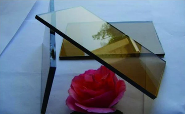 Tinted float glass