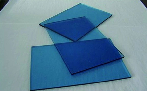 Tinted float glass